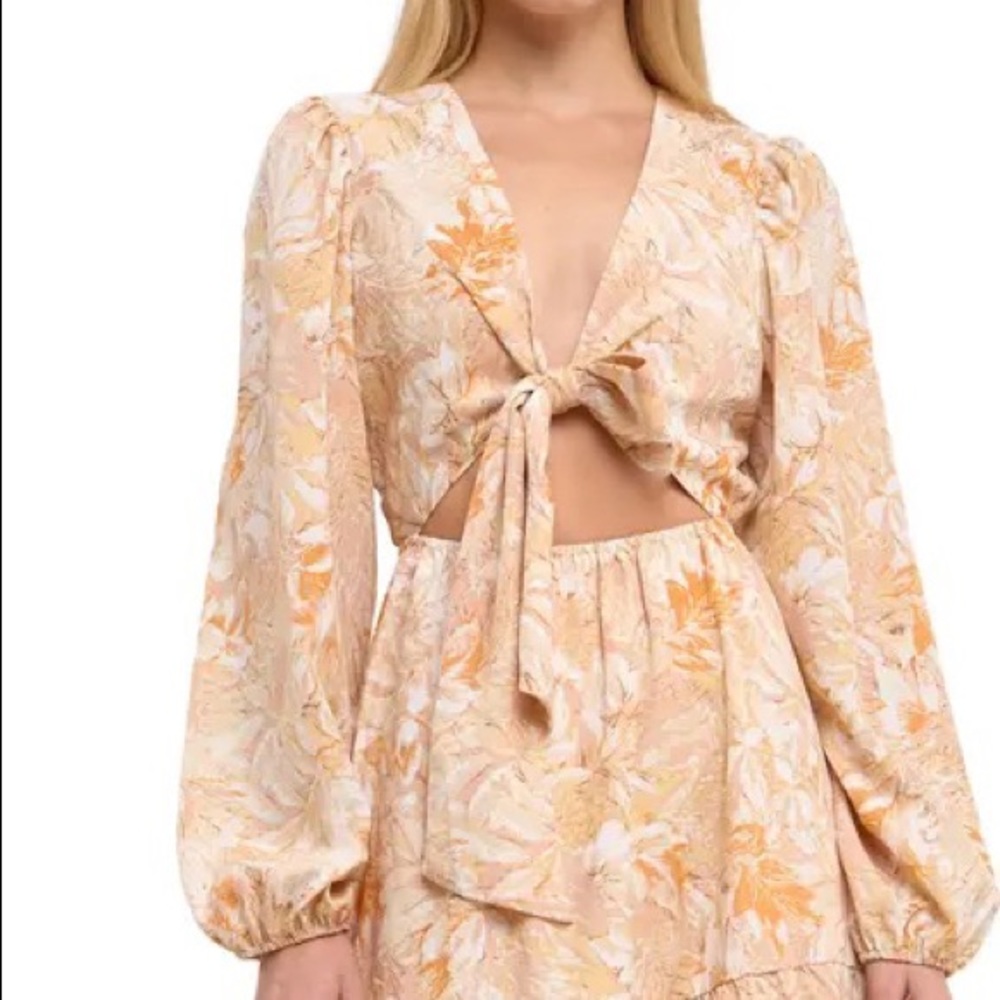Free the roses maxi dress size medium